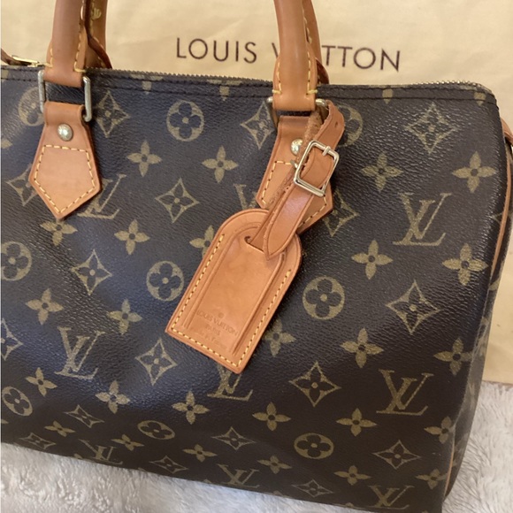 Authentic ❤️ LOUIS VUITTON small luggage tag 💫 - Picture 10 of 12